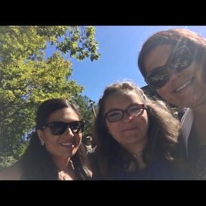 Meet your Posher, Jacqueline